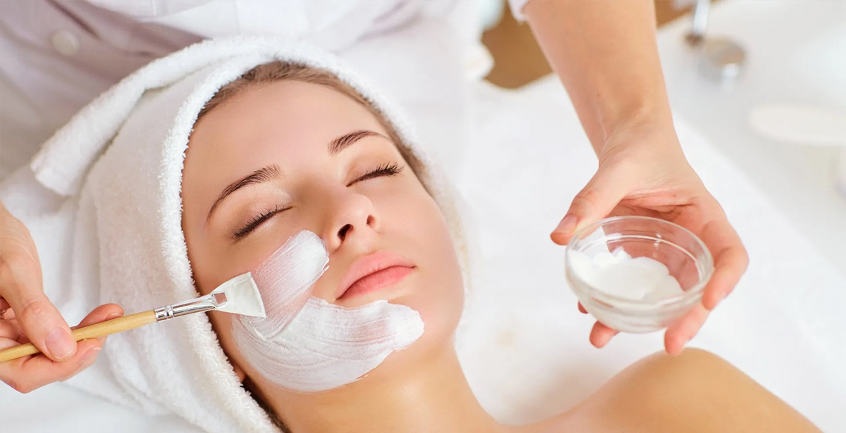 what is a facial